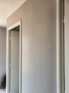 Rénovation d'un mur en peinture à Brignais