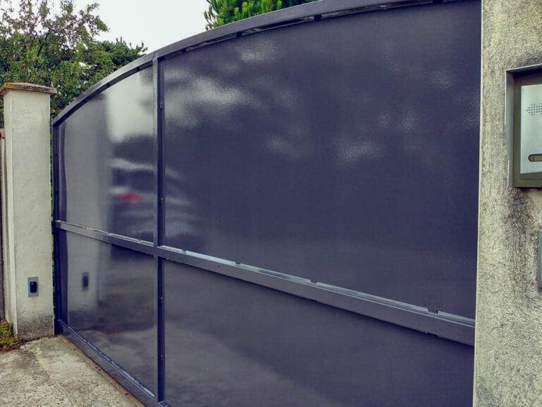 Rénovation portail finition peinture chaponost