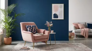 bleu profond et rose poudré